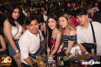 Klear at 20Something Bar — photo 10