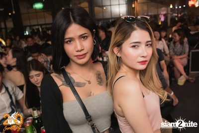 Klear at 20Something Bar — photo 11