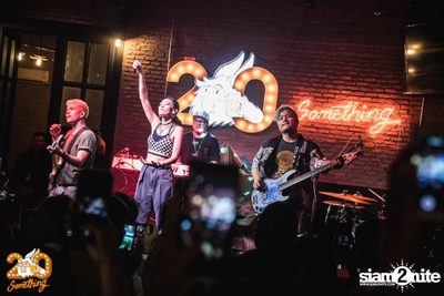 Klear at 20Something Bar — photo 73