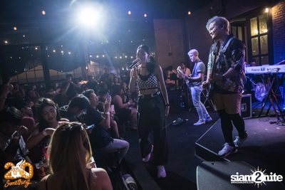 Klear at 20Something Bar — photo 78