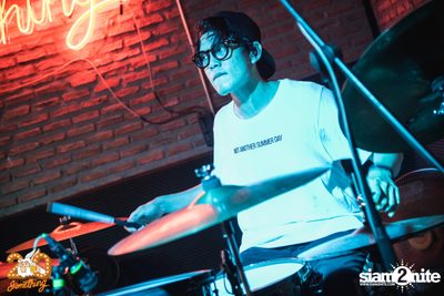 Klear at 20Something Bar — photo 86