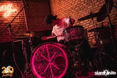 Klear at 20Something Bar — photo 103