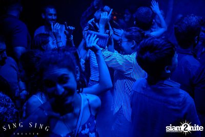BLING IT กับ Bangkok Invaders ที่ ซิง ซิง เธียเตอร์ — photo 30