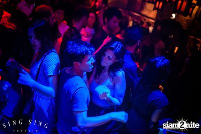 BLING IT กับ Bangkok Invaders ที่ ซิง ซิง เธียเตอร์ — photo 51