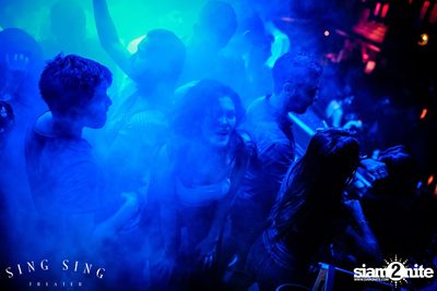 BLING IT กับ Bangkok Invaders ที่ ซิง ซิง เธียเตอร์ — photo 52