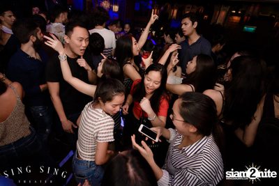 BLING IT กับ Bangkok Invaders ที่ ซิง ซิง เธียเตอร์ — photo 92