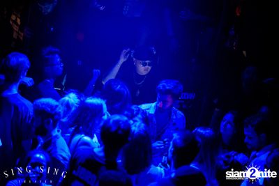 BLING IT กับ Bangkok Invaders ที่ ซิง ซิง เธียเตอร์ — photo 116