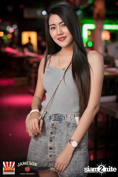 The Toys & Max Jenmana ที่ วอร์มอัพคาเฟ่ เชียงใหม่ — photo 12