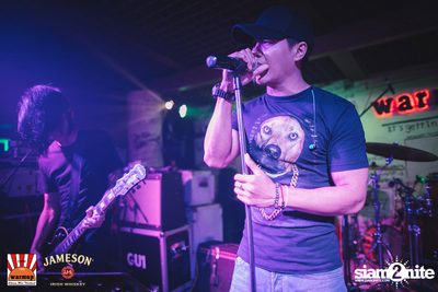 The Toys & Max Jenmana ที่ วอร์มอัพคาเฟ่ เชียงใหม่ — photo 45