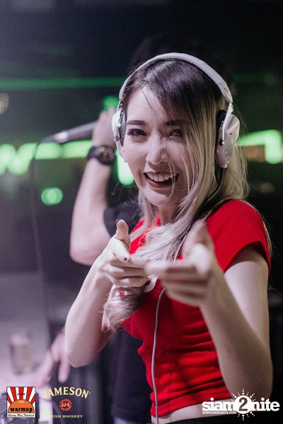 The Toys & Max Jenmana ที่ วอร์มอัพคาเฟ่ เชียงใหม่ — photo 64