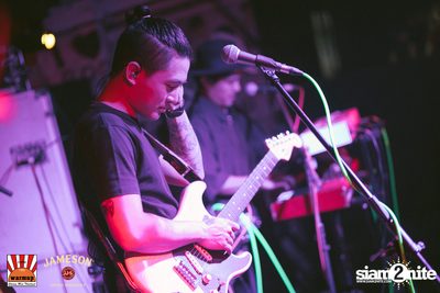 The Toys & Max Jenmana ที่ วอร์มอัพคาเฟ่ เชียงใหม่ — photo 79
