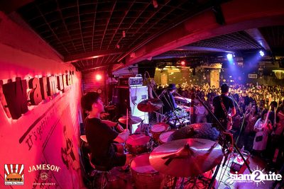 The Toys & Max Jenmana ที่ วอร์มอัพคาเฟ่ เชียงใหม่ — photo 141