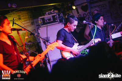 The Toys & Max Jenmana ที่ วอร์มอัพคาเฟ่ เชียงใหม่ — photo 142