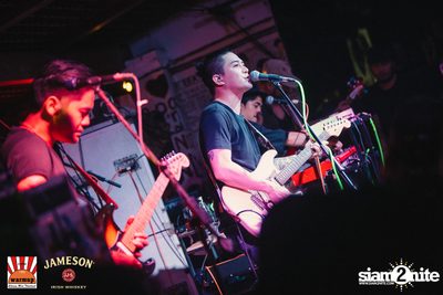 The Toys & Max Jenmana ที่ วอร์มอัพคาเฟ่ เชียงใหม่ — photo 144