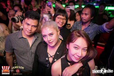 The Toys & Max Jenmana ที่ วอร์มอัพคาเฟ่ เชียงใหม่ — photo 162