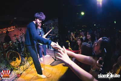 The Toys & Max Jenmana ที่ วอร์มอัพคาเฟ่ เชียงใหม่ — photo 176