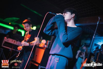 The Toys & Max Jenmana ที่ วอร์มอัพคาเฟ่ เชียงใหม่ — photo 190