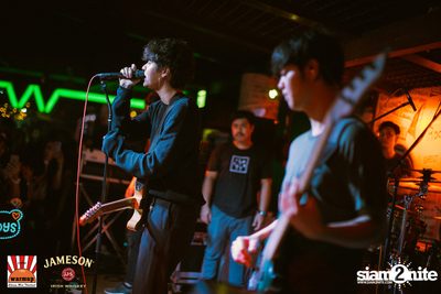 The Toys & Max Jenmana ที่ วอร์มอัพคาเฟ่ เชียงใหม่ — photo 194