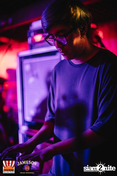 The Toys & Max Jenmana ที่ วอร์มอัพคาเฟ่ เชียงใหม่ — photo 195
