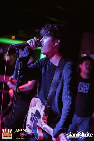 The Toys & Max Jenmana ที่ วอร์มอัพคาเฟ่ เชียงใหม่ — photo 203