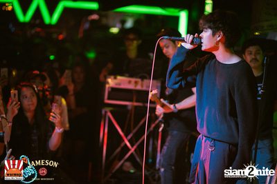 The Toys & Max Jenmana ที่ วอร์มอัพคาเฟ่ เชียงใหม่ — photo 218