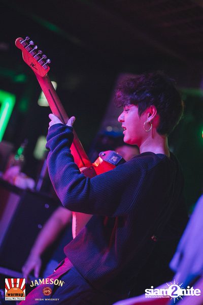 The Toys & Max Jenmana ที่ วอร์มอัพคาเฟ่ เชียงใหม่ — photo 222