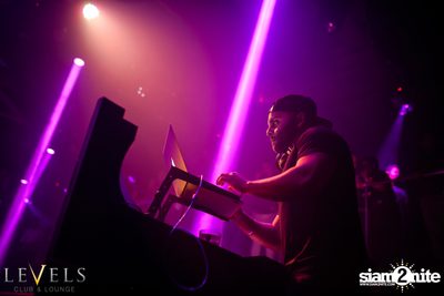 Jay Sean ที่ เลเวลส์ — photo 36
