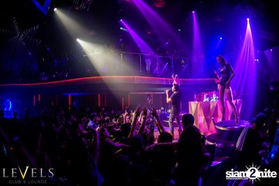 Jay Sean ที่ เลเวลส์ — photo 47