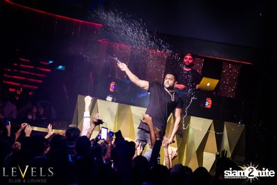 Jay Sean ที่ เลเวลส์ — photo 81