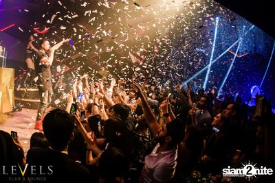 Jay Sean ที่ เลเวลส์ — photo 91