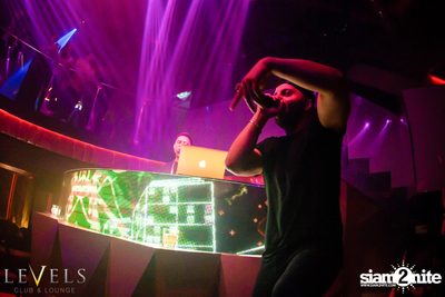Jay Sean ที่ เลเวลส์ — photo 97