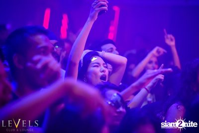 Jay Sean ที่ เลเวลส์ — photo 101