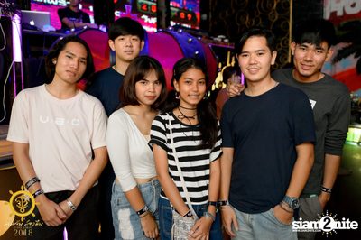 The Toys ที่ร้าน 3 วัน 2 คืน พระราม 5 — photo 13