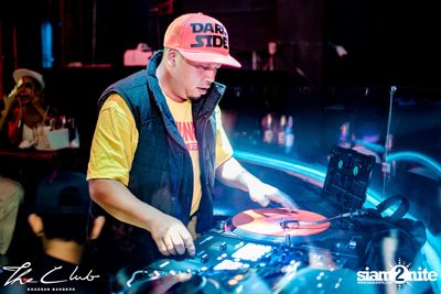 The Club Khaosan presents DJ Spydamonkee — photo 73