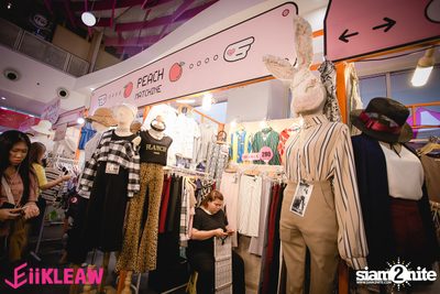 Tay x New at EiiKLEAW Market | Centerpoint of Siam Square — photo 34
