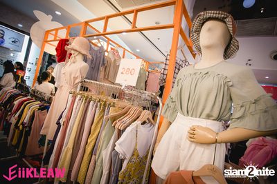 Tay x New at EiiKLEAW Market | Centerpoint of Siam Square — photo 42