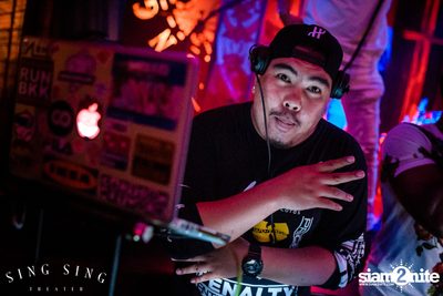 BLING IT กับ Bangkok Invaders ที่ ซิง ซิง เธียเตอร์ — photo 46