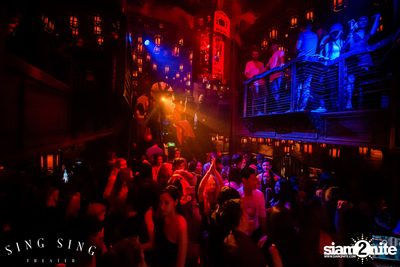 BLING IT กับ Bangkok Invaders ที่ ซิง ซิง เธียเตอร์ — photo 86
