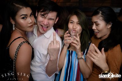 BLING IT กับ Bangkok Invaders ที่ ซิง ซิง เธียเตอร์ — photo 102