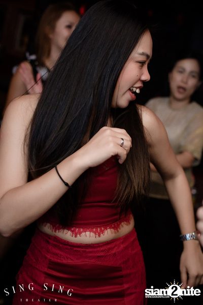 BLING IT กับ Bangkok Invaders ที่ ซิง ซิง เธียเตอร์ — photo 110