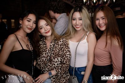 BLING IT กับ Bangkok Invaders ที่ ซิง ซิง เธียเตอร์ — photo 111