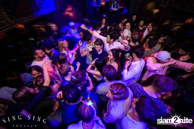 BLING IT กับ Bangkok Invaders ที่ ซิง ซิง เธียเตอร์ — photo 115