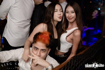 BLING IT กับ Bangkok Invaders ที่ ซิง ซิง เธียเตอร์ — photo 135