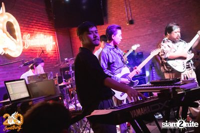 Nont Tanont x Polycat at 20Something Bar — photo 34