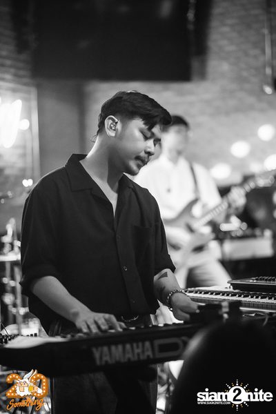 Nont Tanont x Polycat at 20Something Bar — photo 48