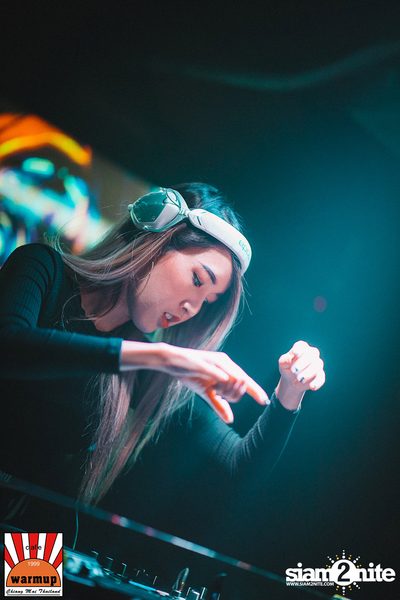 DJ Monster P x MC Super Choke ที่ วอร์ม อัพ คาเฟ่ เชียงใหม่ — photo 6