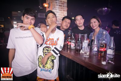 DJ Monster P x MC Super Choke ที่ วอร์ม อัพ คาเฟ่ เชียงใหม่ — photo 11