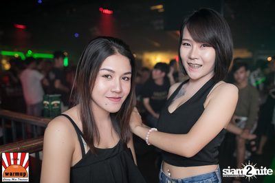 DJ Monster P x MC Super Choke ที่ วอร์ม อัพ คาเฟ่ เชียงใหม่ — photo 15