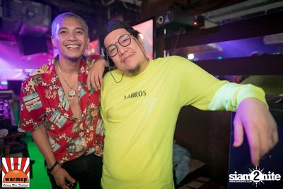 DJ Monster P x MC Super Choke ที่ วอร์ม อัพ คาเฟ่ เชียงใหม่ — photo 44