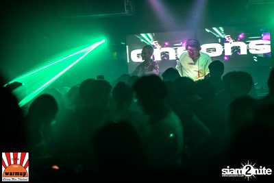 DJ Monster P x MC Super Choke ที่ วอร์ม อัพ คาเฟ่ เชียงใหม่ — photo 61